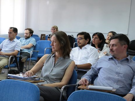 Pilotaje de Infraestructura y Transportes invitó a equipos de regiones piloto a curso dictado por Facultad de Economía y Negocios de U. de Chile